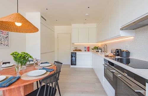 Folkestone House | The View at Shoreline - a holiday let by Bloom Stays that sleeps 4 guests in 2 bedrooms