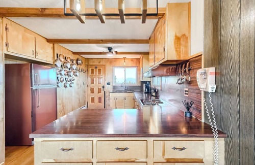 Evergreen Cabin | The View~Cozy Oasis at 8510 ft~King Bed ~ Firepit!
