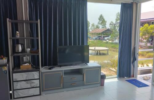 Prakhon Chai Hotel | The Village