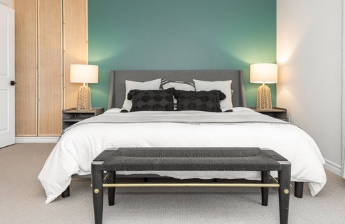 North Grenville House | The Wabi Sabi: luxury and well-designed home
