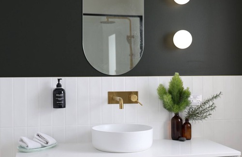 North Hobart Hotel | The Waggon Boutique Accommodation