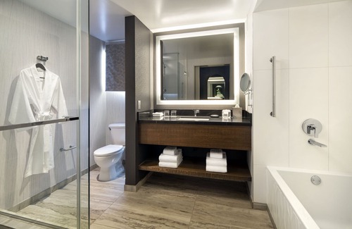 University South Hotel | The Westin Palo Alto