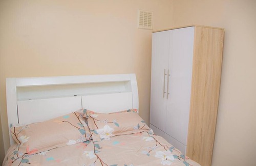 Cradley Bed & Breakfast | The White House