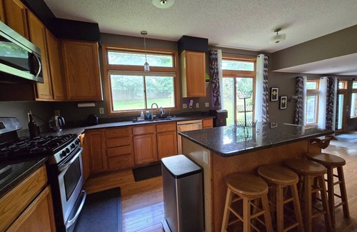 Woodbury House | The Woodbury Havenn"Space, Style and Serenity"