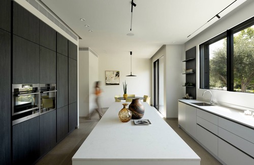 Jerusalem Apartment | The Y House