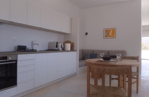Ios Apartment | Theros Apartments 3