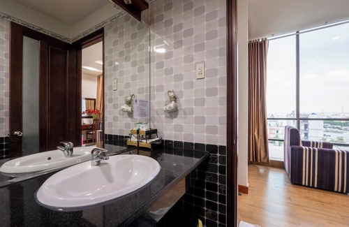 Tan Phu District Hotel | THIÊN PHÚ LOGIA HOTEL