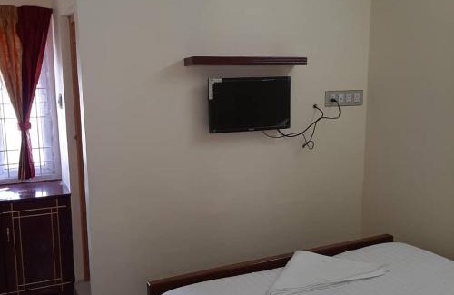 Palayankottai Hotel | Thirumal residency