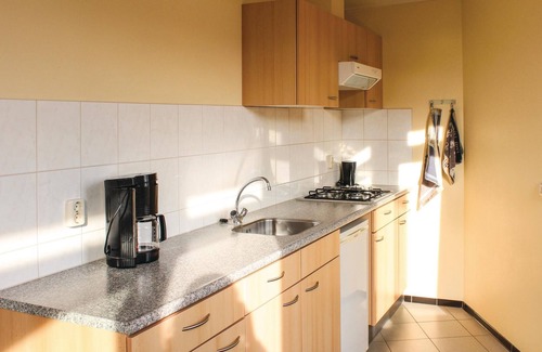 Municipality of Noordwijk House | This car and pet free bungalow and caravan park is located just outside the center of Noordwijkerhou