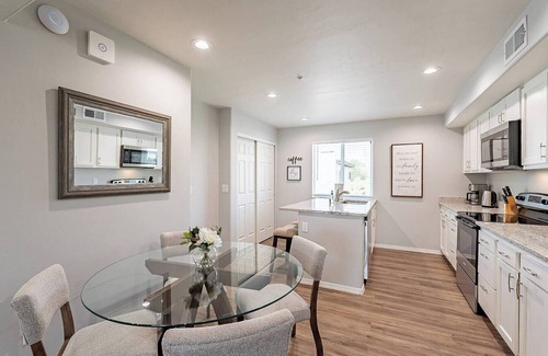 Amphi Apartment | This centrally located 2 bedroom 2 bathroom is fully remodeled with electric vehicle charging on site