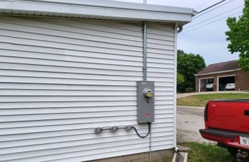 Shelbyville Apartment | This cozy, furnished apartment is perfect for the traveling professional.