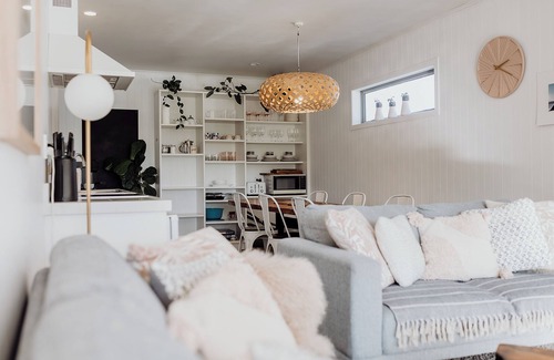 Hokitika House | This house is a 3 bedroom(s), 1 bathrooms, located in Hokitika, West Coast.