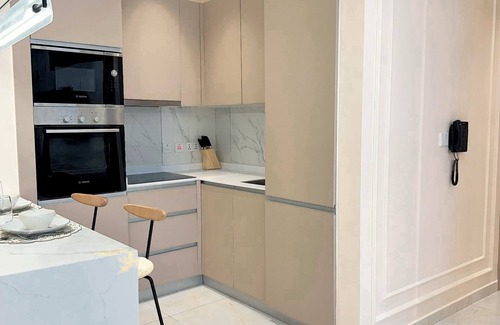 Roman Ridge Condo | This is Home