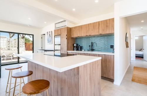 Pioneertown House | This listing is for the Casita only