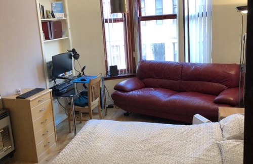 North West Apartment | Thornwood Apartment Glasgow - 2 Double Bedroom