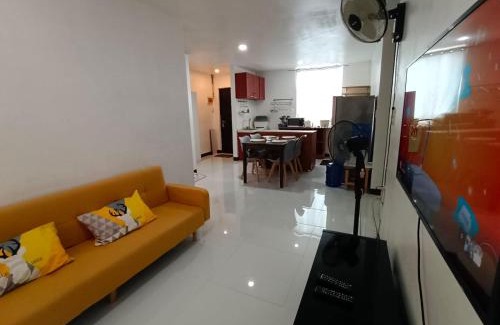 Lapu-Lapu Apartment | Three-Bedroom Holiday Home - 4th Floor Stairs Only
