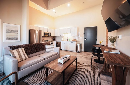 Jonesville Apartment | Three Trails Downtown Elkin