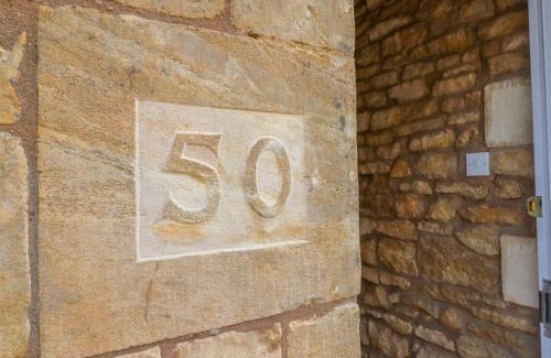 Blockley House | Thrower's Cottage