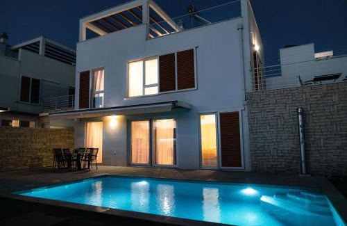 Kastel Gomilica Villa | TI Amo Holiday House - Heated Pool