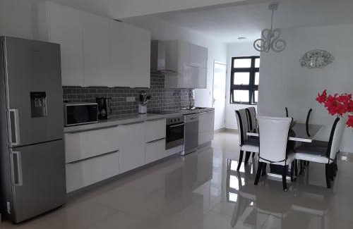 Pereybere Apartment | Ti Coco