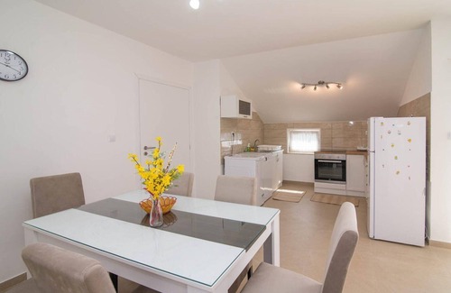 Veli Losinj Apartment | Tia apartmet with sea view