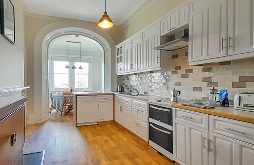 Tibberton Apartment | Tibberton Court Apartment - UK48582