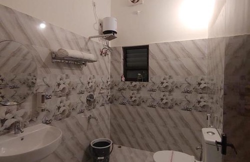 Golaghat Hotel | TIERRA HOTEL CUM RESTAURANT