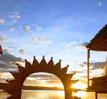 Puno House | tikatika sky domo Peru