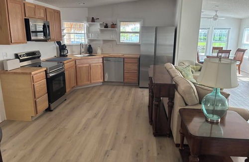 Charlotte Park House | Tiki Hut waterfront house with dock in charming Punta Gorda