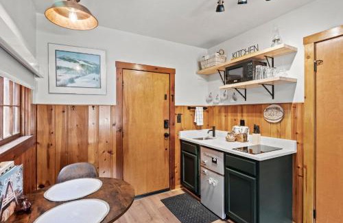 Colorado Springs House | Timber Lodge #7