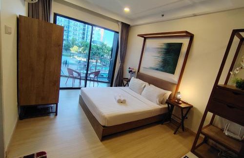 Kuantan House | Timurbay Seafront By Moonlight pool view