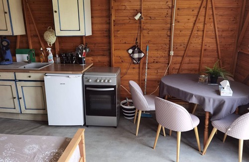 Champsac House | Tiny Home 'À L'étang' with Lake View, Shared Pool and Private Terrace