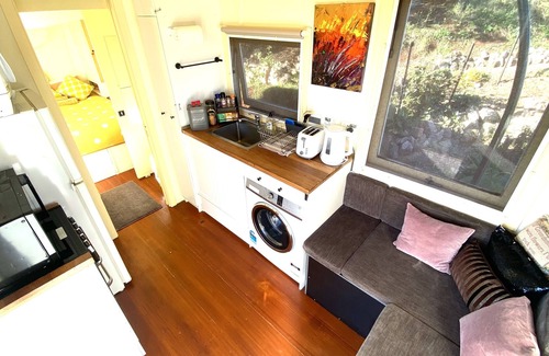 Montville House | Tiny House On Wheels Spectacular Hinterland Views Cosy