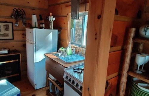 Sudbury Cabin | Tiny Off-grid Cozy log Cabins on Secluded Lake