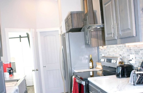 Okmulgee House | Tiny White: Twin Lake Tiny Homes of Okmulgee