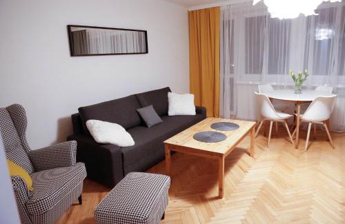 Radom Apartment | To-Ten