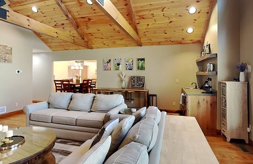 Blakeslee House | To The Point | Spacious Retreat + Hot Tub & Lake Access