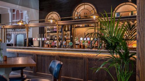 Lancaster Hotel | Toll House Inn