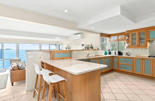 Denhams Beach House | Tollgate Beach House