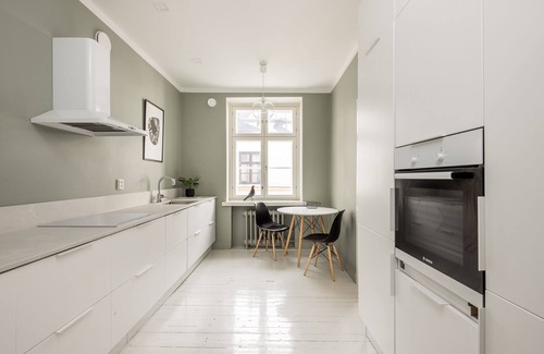 Kamppi Apartment | Top floor apartment with 3 bedrooms in the heart of Helsinki