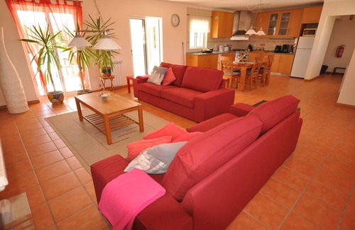 Aljezur Villa | TOP! Heating and air conditioning - villa with pool on a large plot in a quiet location