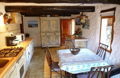 Roquebilliere Apartment | Top quiet house facing the peaks of the Mercantour in part except