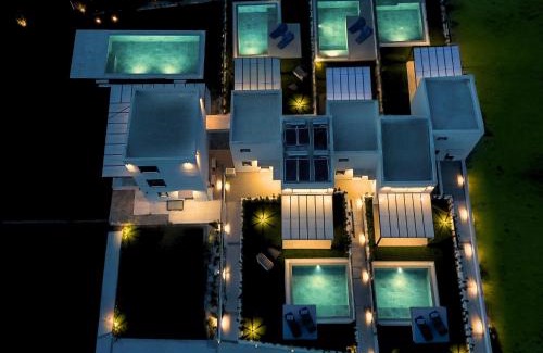 Kassandra Villa | Topaz Suites