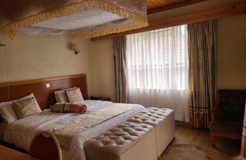 Nakuru Hotel | Topcliff Lodge