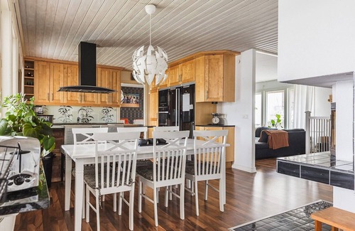 Ronneby House | Torneryd Retreat Sauna,SPA,Jacuzzi and lake view with hunting possibilities.
