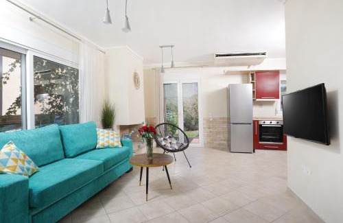 Kassandra Villa | Toroneos Sea Front Villa