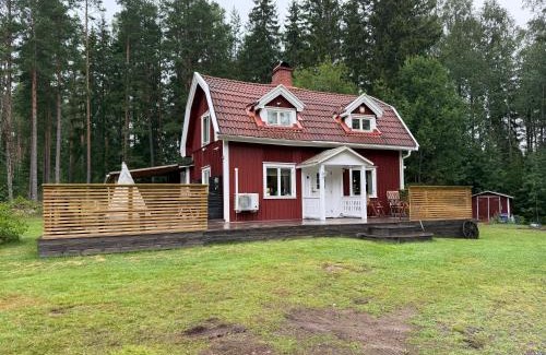 Ostra Amtervik House | Torp ved Mårbacka (Helt hus til leie) Östra Ämtervik/Sunne