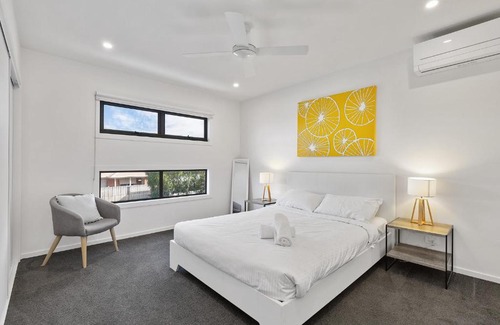 Torquay Bed & Breakfast | TORQUAY Relax and Unwind Beach 300m Table Tennis