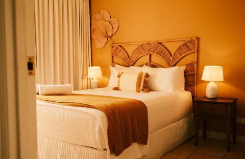 Airlie Beach Cabin | Toscana Village Resort