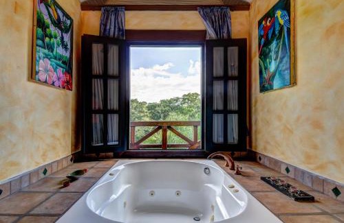 Bullet Tree Falls Apartment | Toucan Suite @ Mahogany Hall